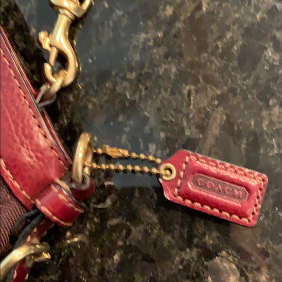 Coach wristlet - Picture 4 of 6